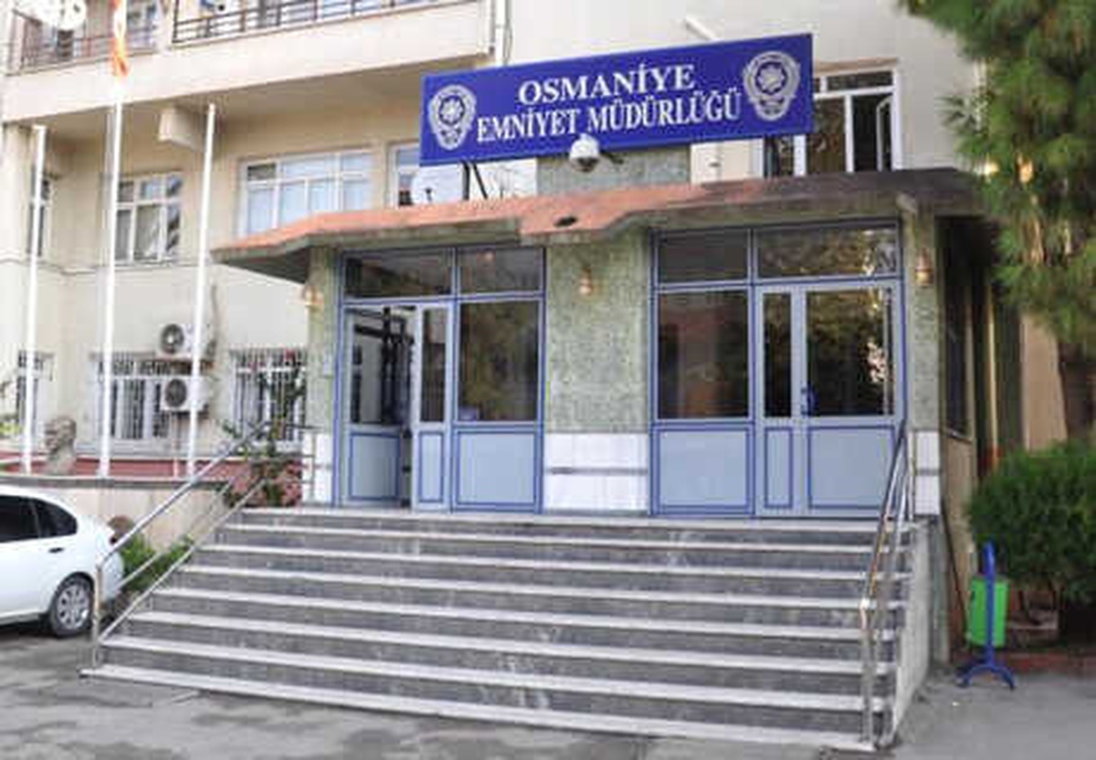 Sosyal Medya Üzerinden Atatürk\'e Hakaretten Tutuklandı
