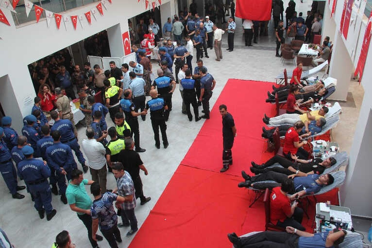 Teröre Karşı Omuz Omuza Veren Polis ve Jandarma Bu Kez Kan Verdi