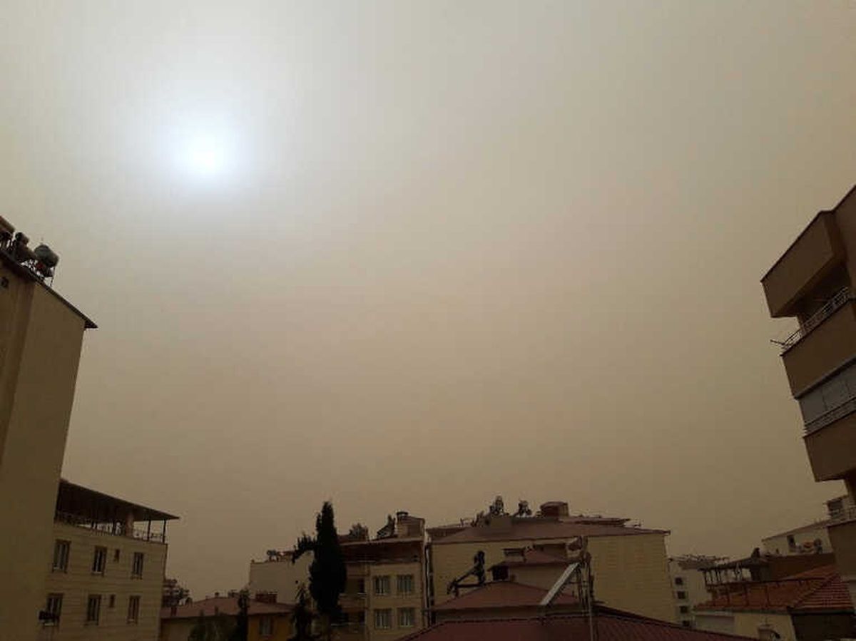 Toz Bulutu Pazarcık İlçesini de Esir Aldı