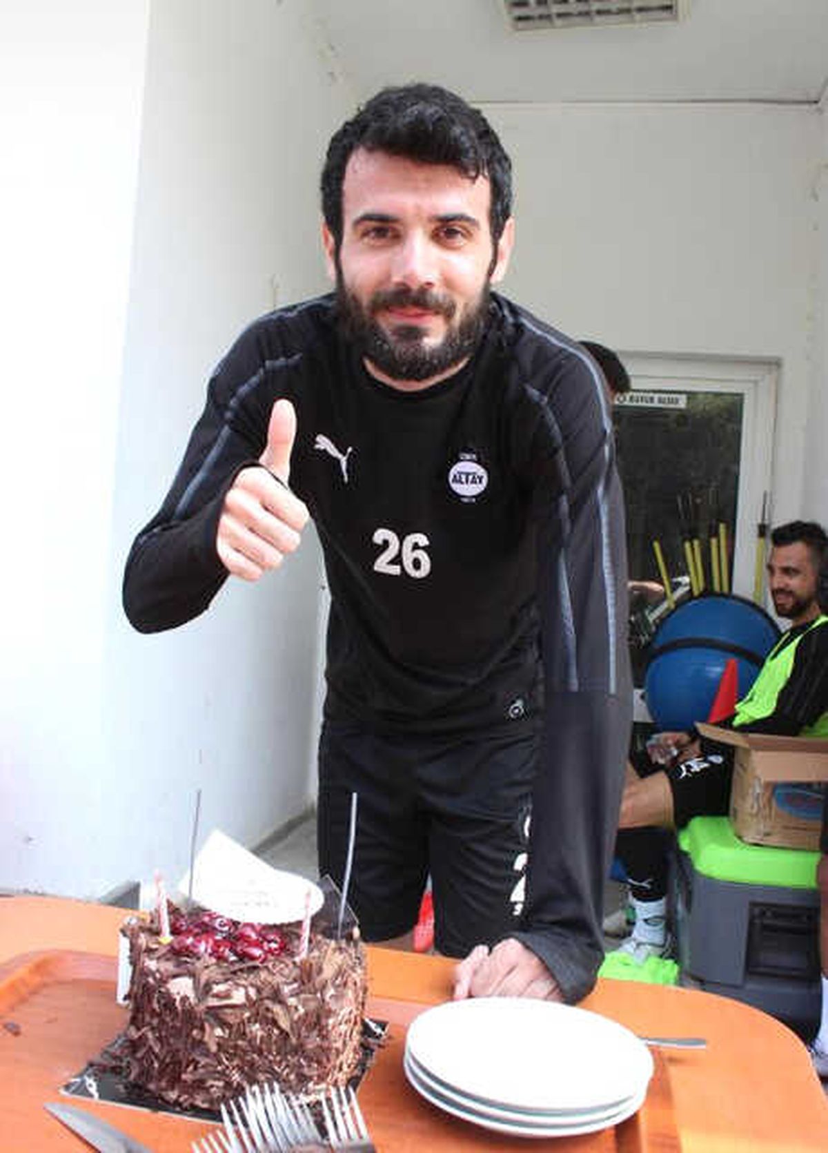 Altay\'da Furkan\'a Pasta Morali