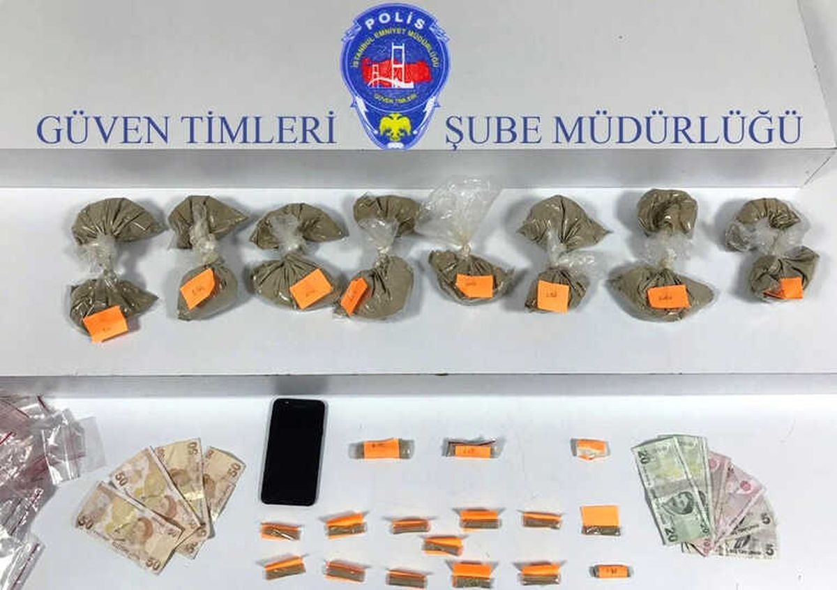Avcılar\'da Uyuşturucu Operasyonu: 3 Gözaltı