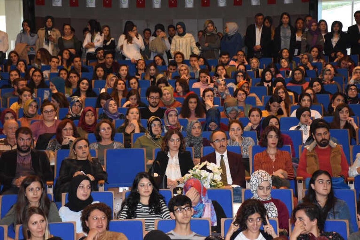 Başkan Yardımcısı Cebar Konferansa Katıldı