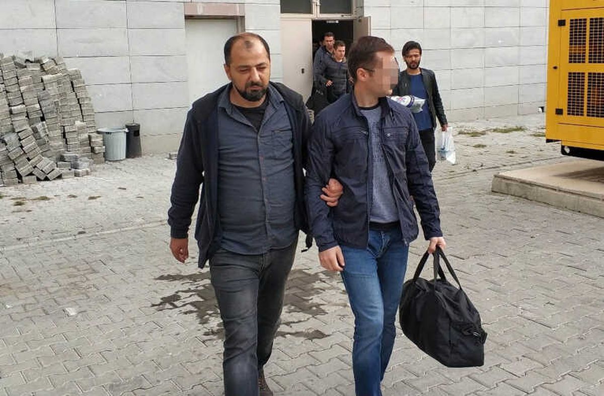 Fetö\'den Gözaltına Alınan 2 Asker Ankara\'ya Götürüldü