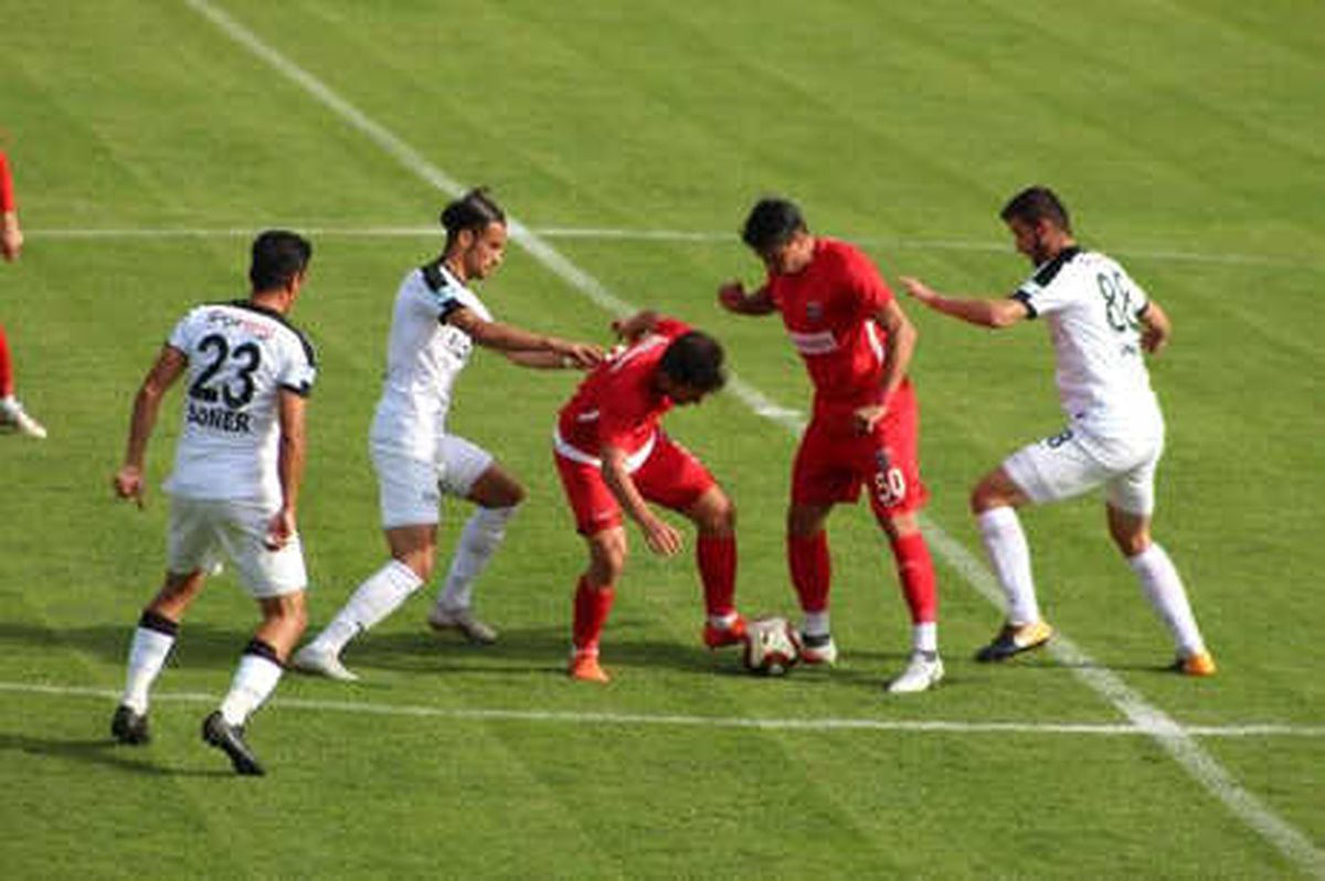 Kastamonuspor 1966 – Bayrampaşa: 1-1