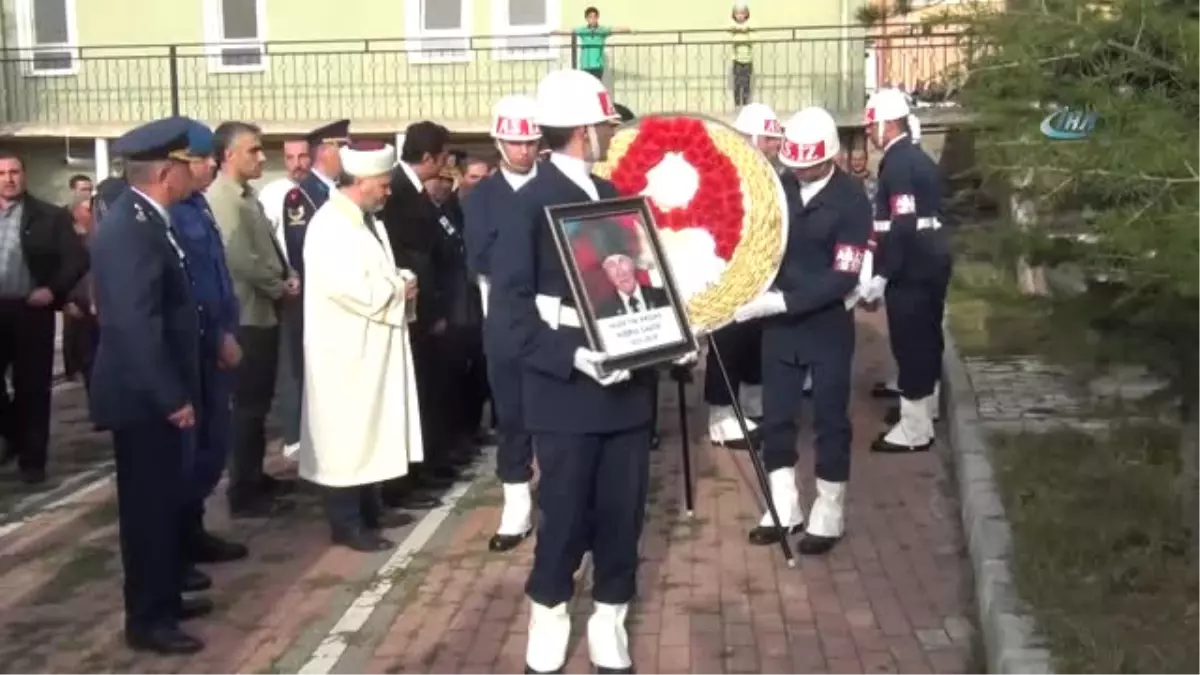 Kıbrıs Gazisi Hüseyin Akdağ Son Yolculuğuna Uğurlandı