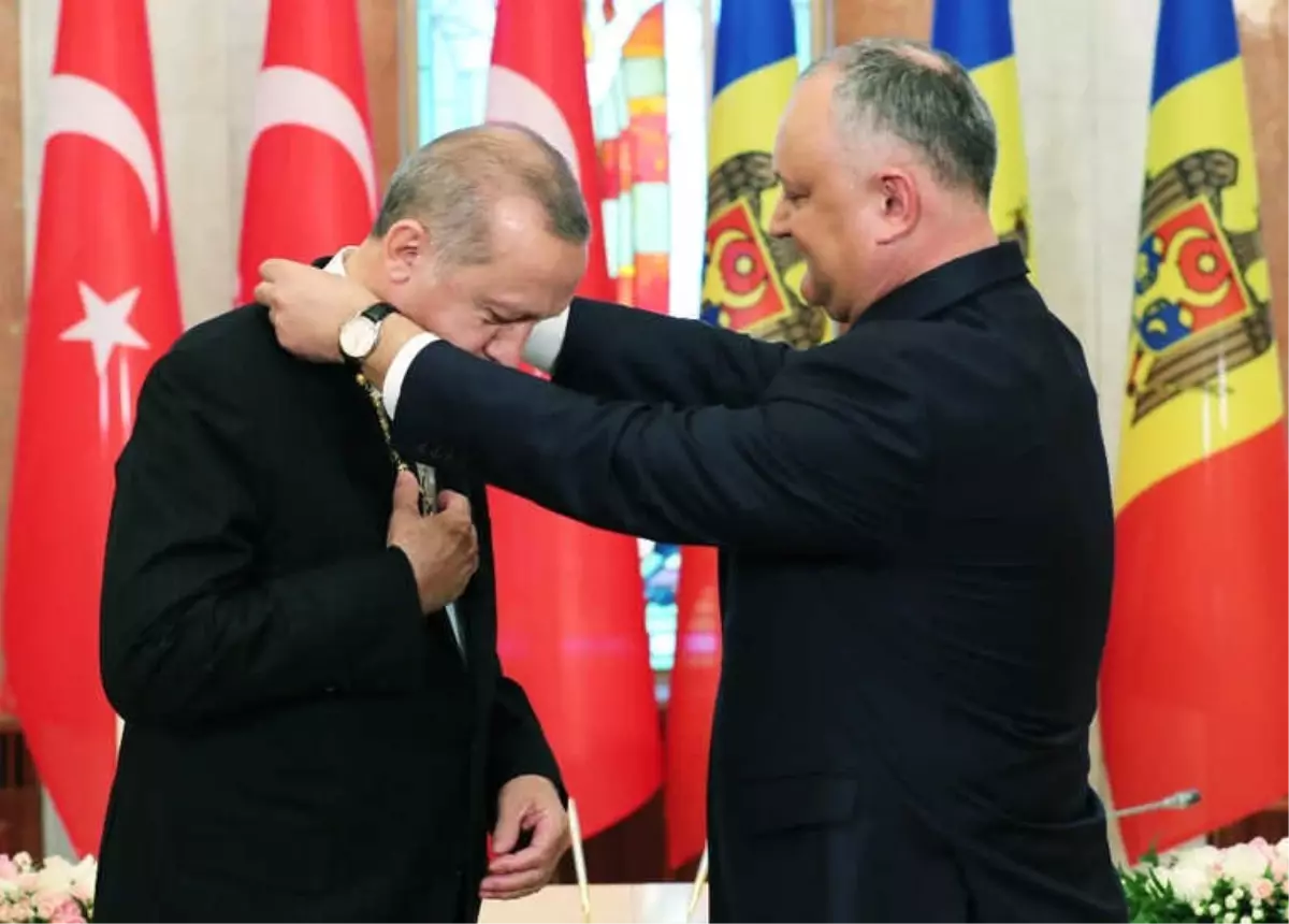 Moldova\'da Erdoğan\'a Cumhuriyet Nişanı