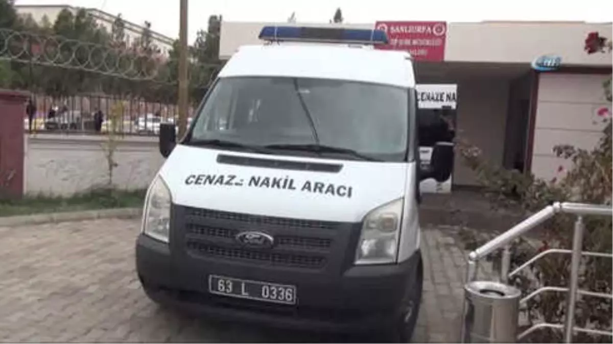 Şanlıurfa\'da Feci Kaza... Anne Karnındaki Bebek ile 2 Kişi Hayatını Kaybetti