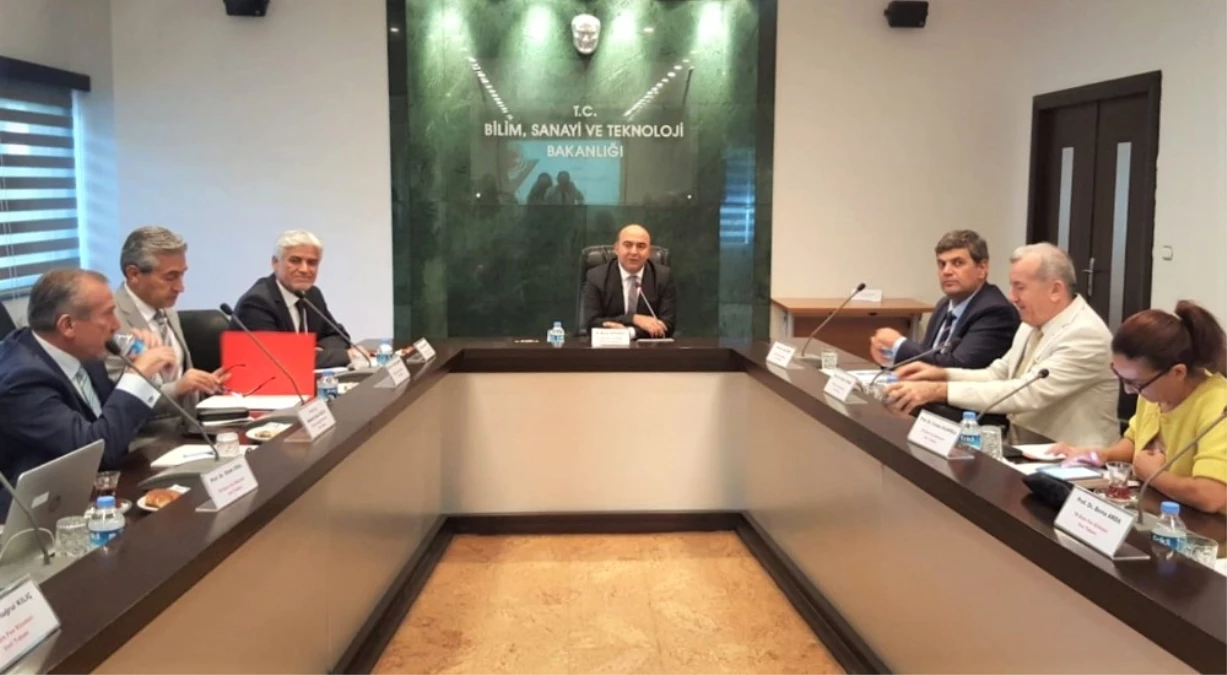 Trakya Üniversitesi Rektör Yardımcısı Prof. Dr. Cem Uzun Ankara\'da Görevine Başladı