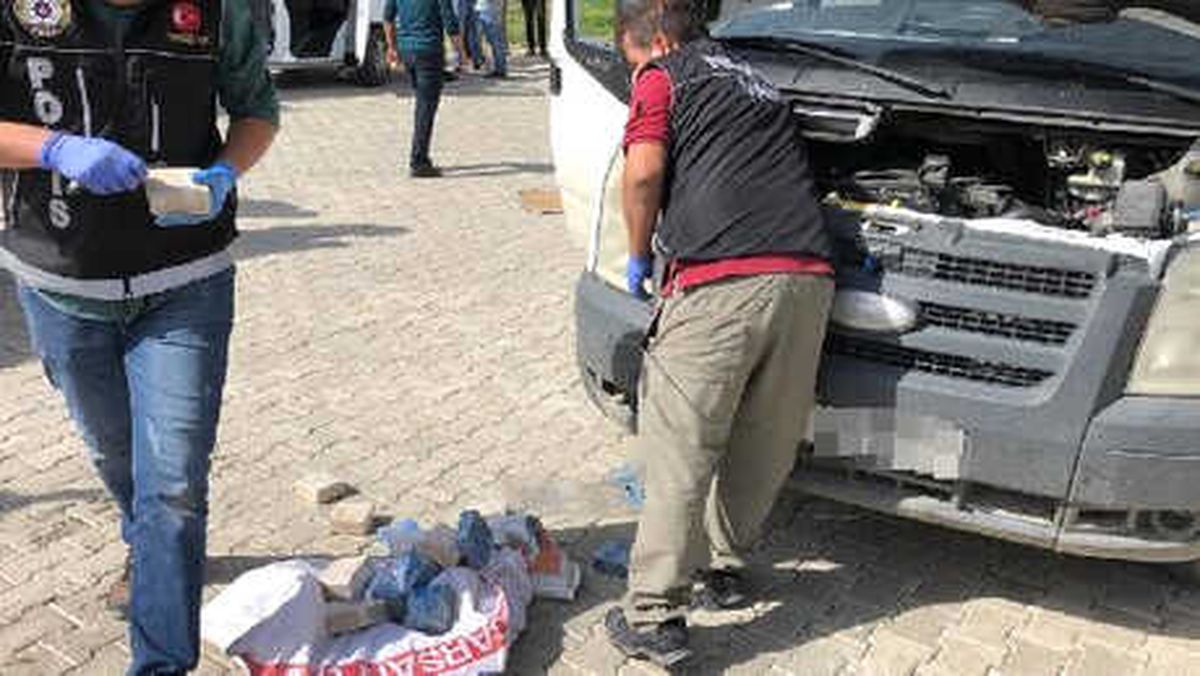 Van\'da 49 Kilo Eroin Ele Geçirildi