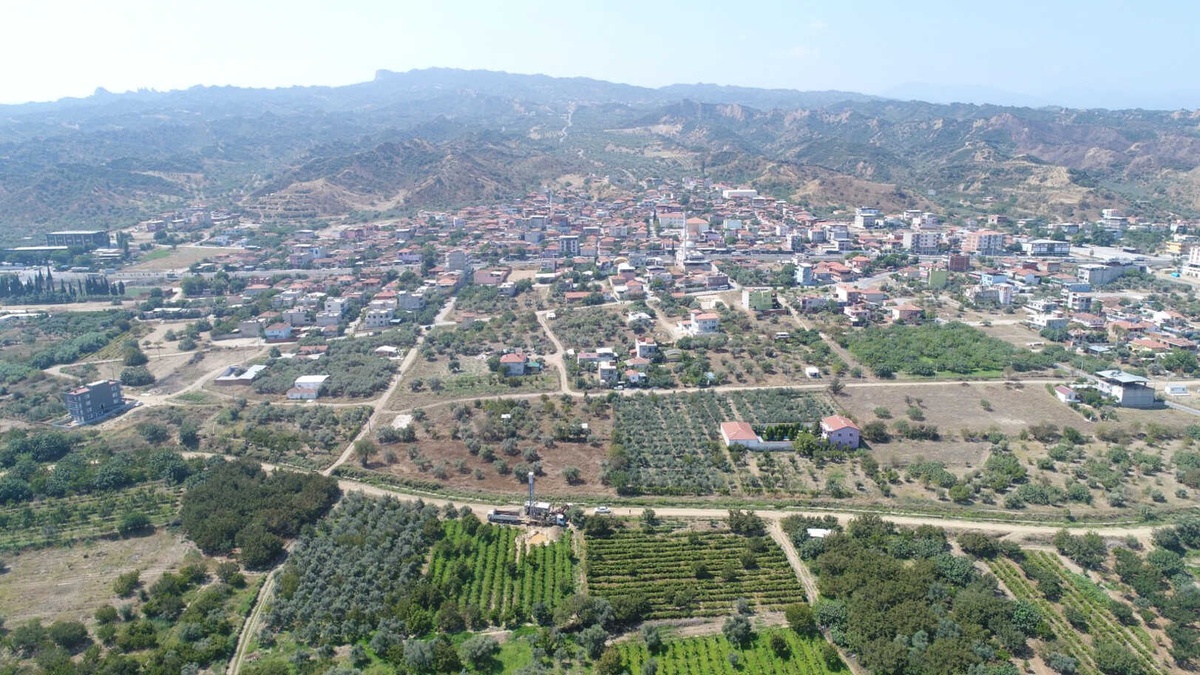 Avşar Mahallesi\'ne Sağlıklı Ve Kesintisiz Su