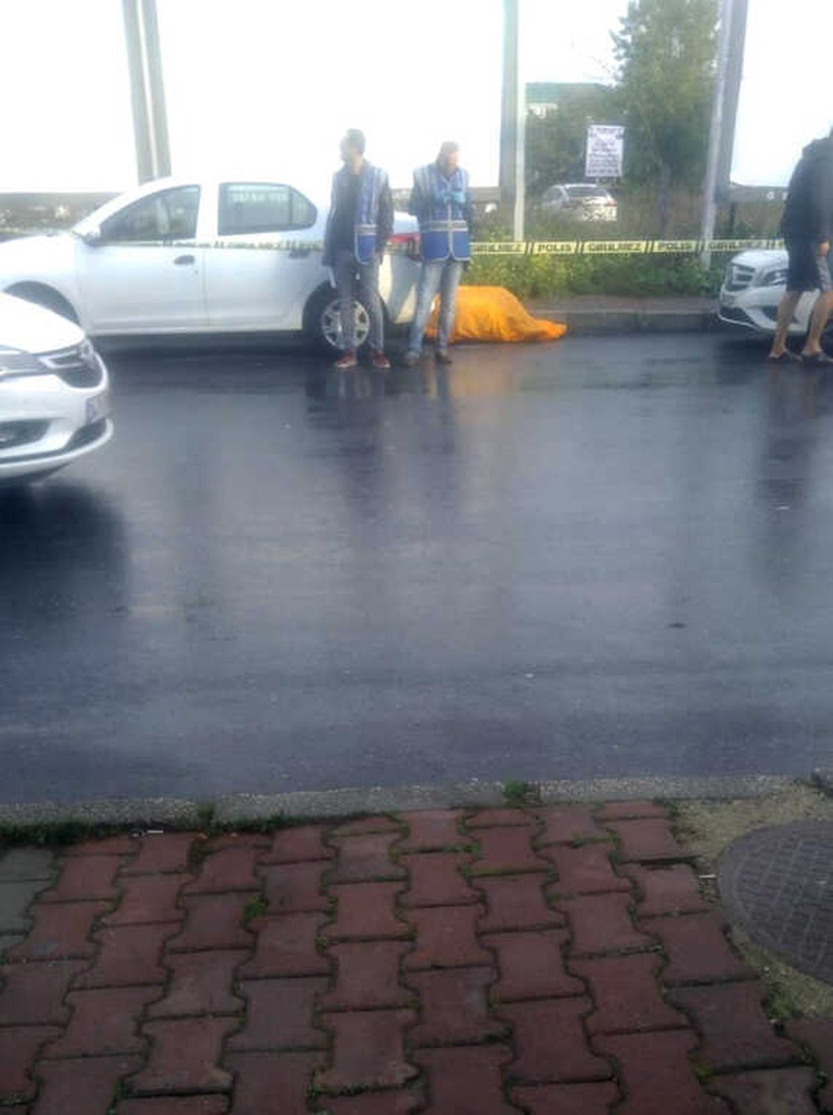 Bakırköy\'de Okula Giden Öğrenciler Dehşeti Yaşadı