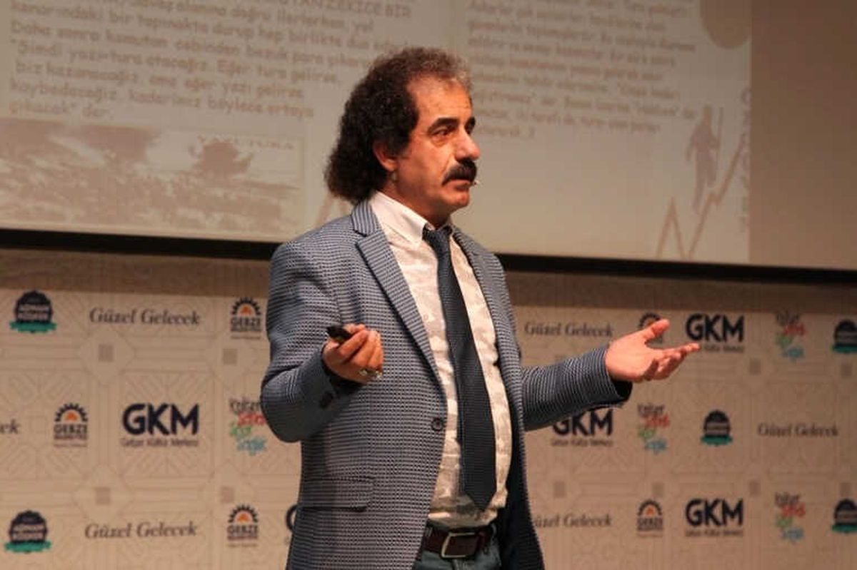 Gebze\'de Özgüven Konferansı