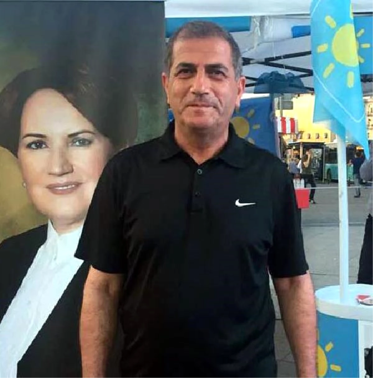 İzmir\'de İyi Parti\'nin 17 İlçe Başkanı, Görevinden İstifa Etti
