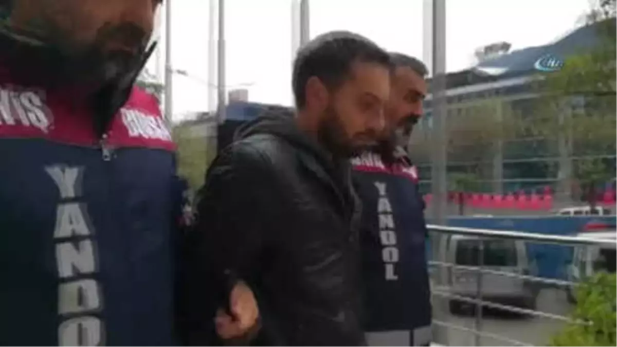 Sahte Polisleri Gerçek Polisler Yakaladı