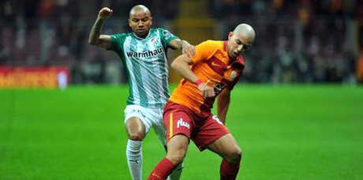 Süper Lig\'de 9. Hafta G.saray - Bursaspor Maçıyla Başlıyor