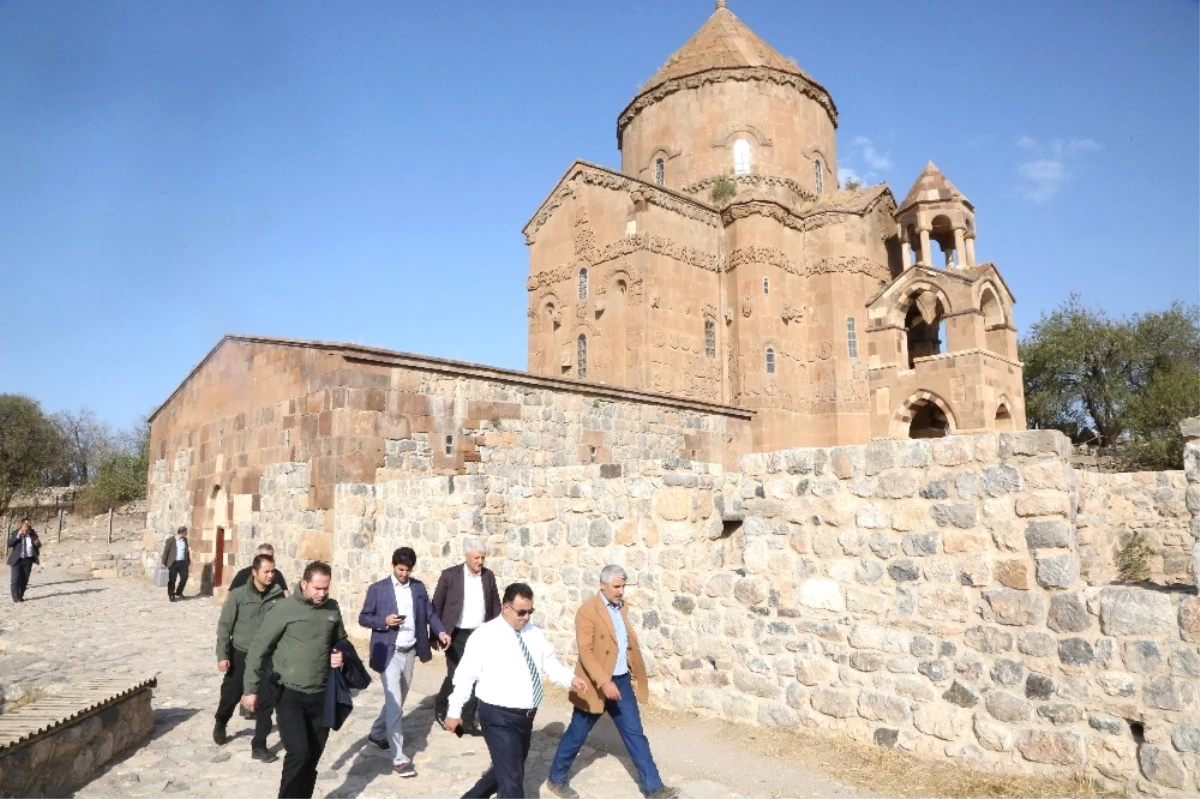 Akdamar Adası Tatlı Suya Kavuşuyor