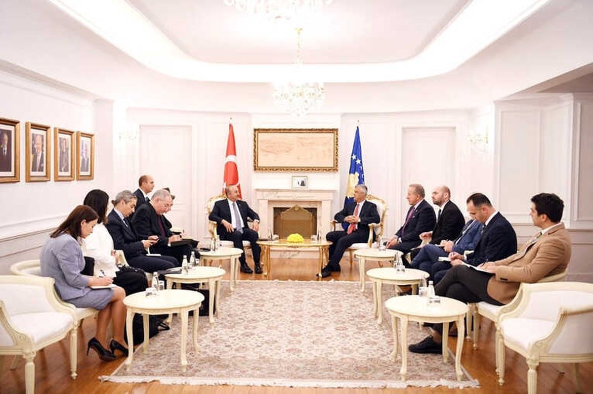Bakan Çavuşoğlu, Kosova Cumhurbaşkanı Thaçi ile Görüştü