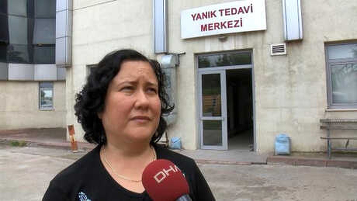 Balkonda Akıma Kapılan Yasemin\'in Kollarına Ayağından Deri Nakli Yapıldı
