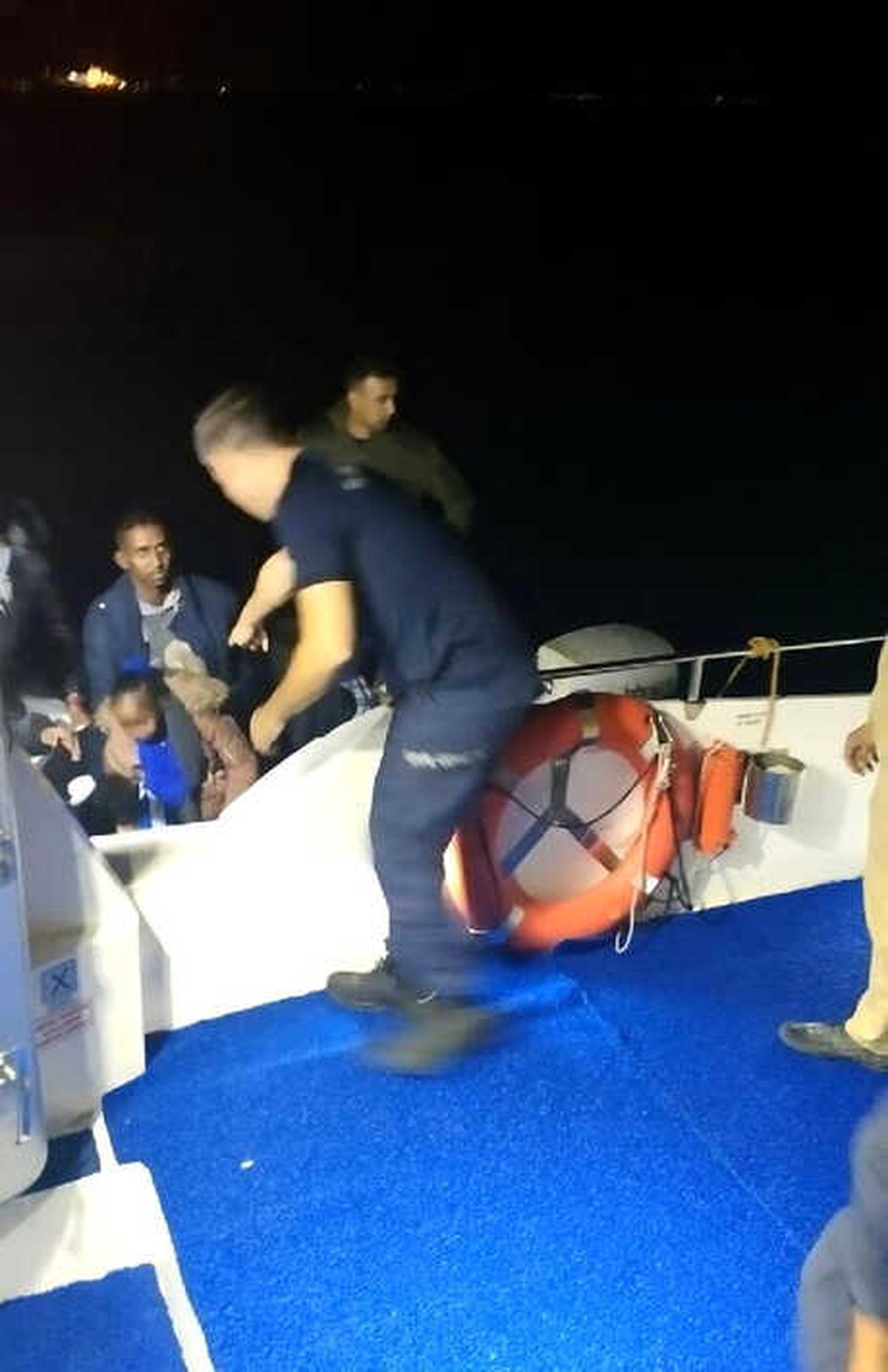 Bodrum Açıklarında 12 Kaçak Göçmen Yakalandı
