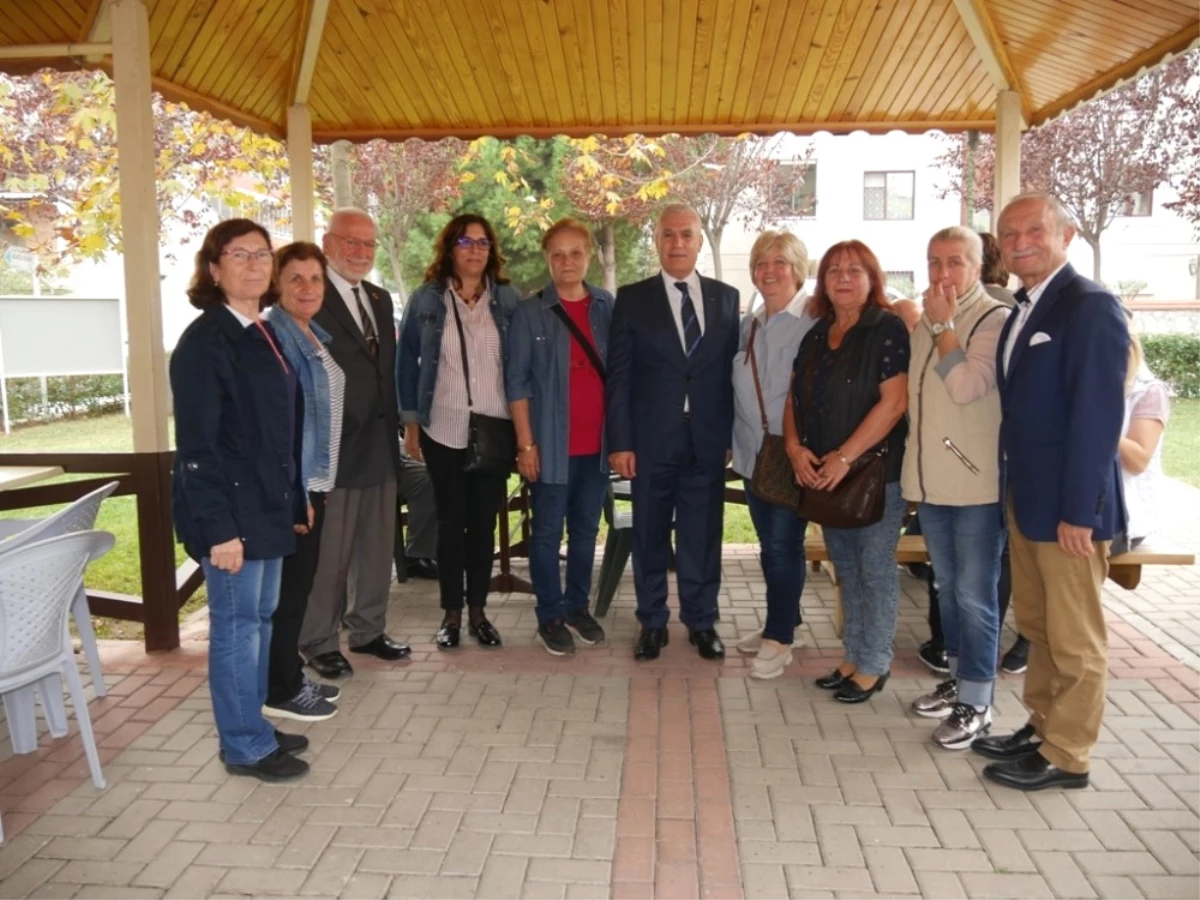 Bozbey: "Kentsel Dönüşüm Mağduriyetinin Giderilmesi İçin Desteğe Hazırız"