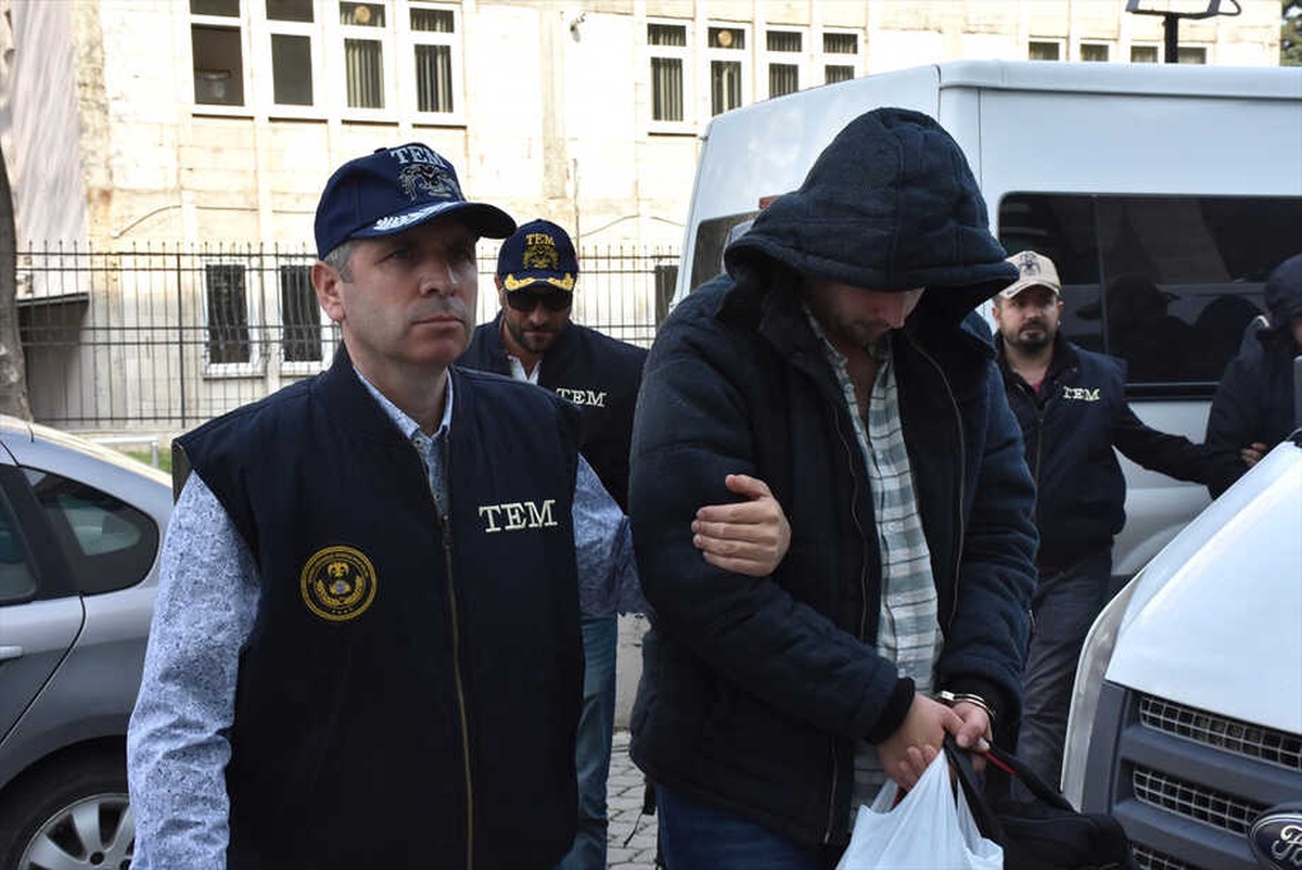 Güncelleme - Fetö\'ye "Ankesörlü Telefon" Operasyonu