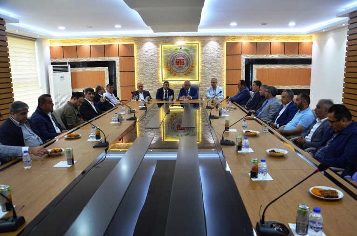 Milletvekili Kahtalı\'dan Ticaret Borsasına Ziyaret