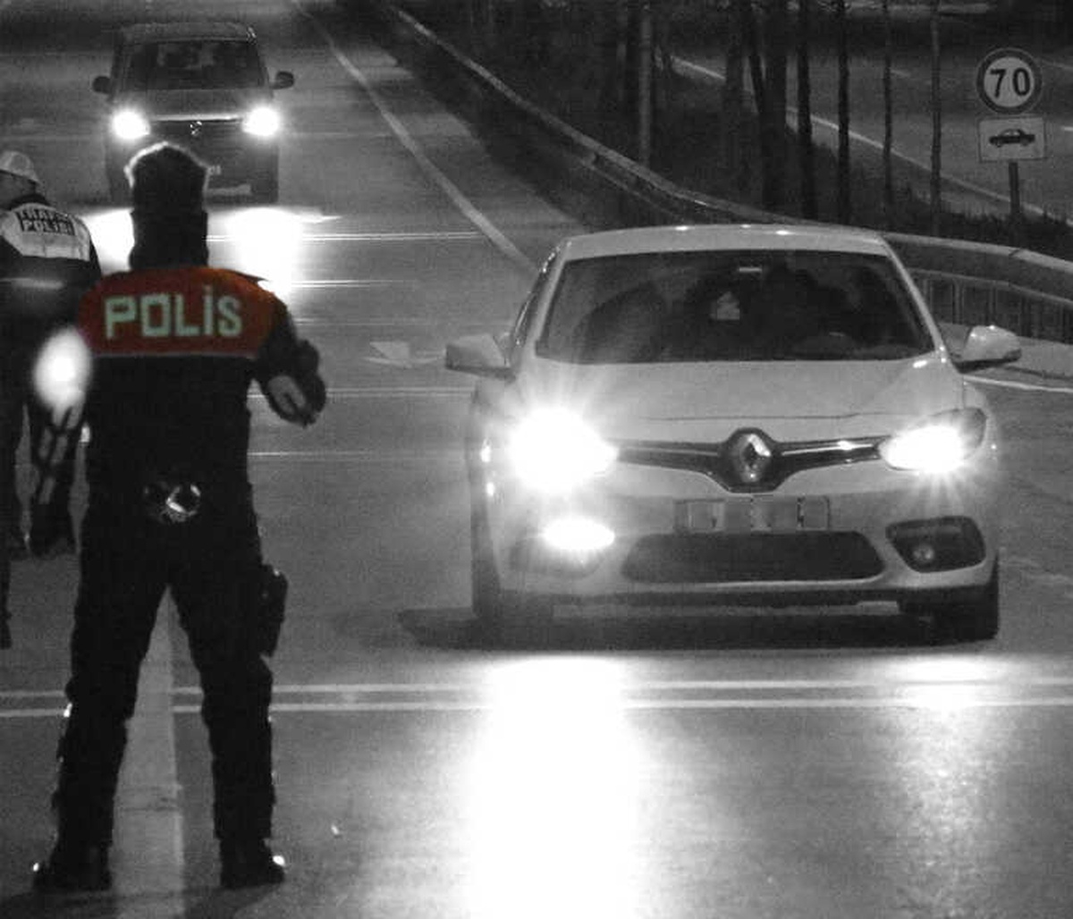 Polisten 10 İlde "Taksi" Uygulaması