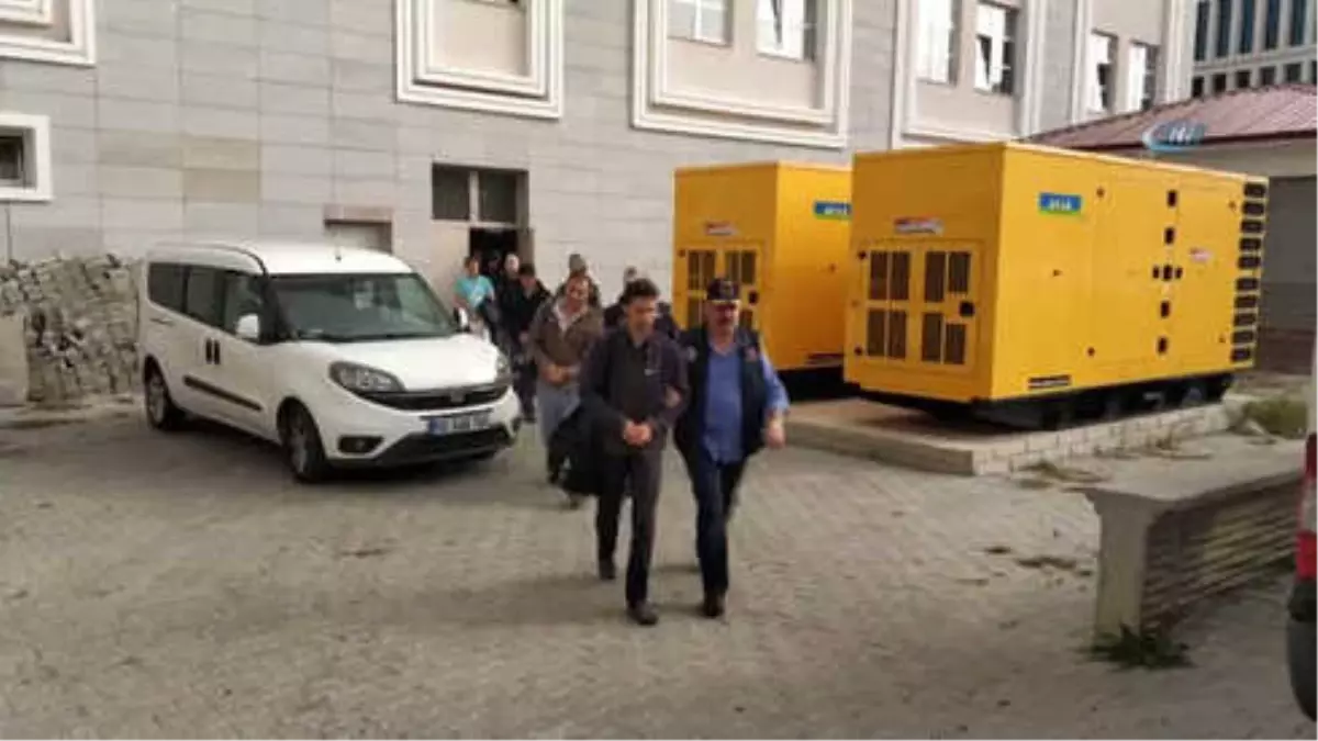 Samsun\'da Fetö\'den Gözaltına Alınan 9 Rütbeli Asker Adliyeye Sevk Edildi