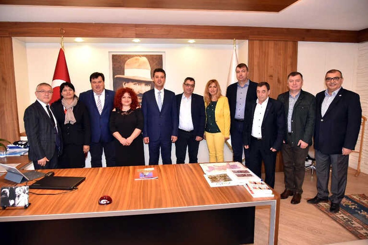 Tutrakan Belediye Meclis Toplantısı Çorlu\'da Yapıldı