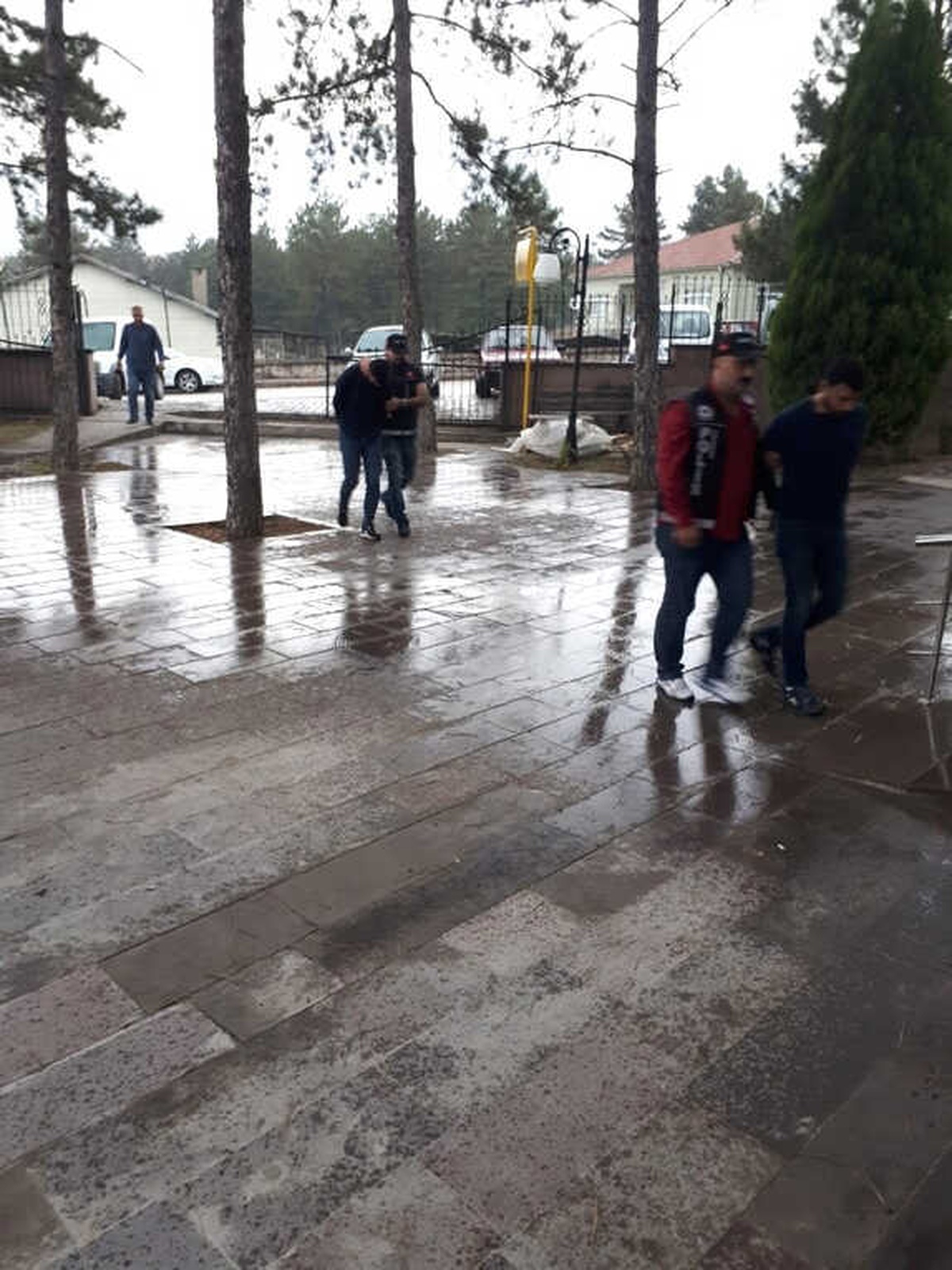 Uyuşturucu Operasyonunda 2 Kişi Tutuklandı