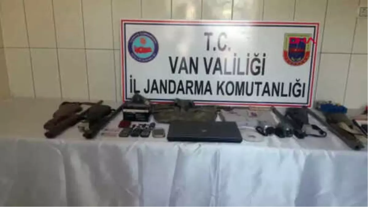 Van\'daki Patlamada Teröristlere Yardım Ettikleri Belirlenen 8 Kişi Gözaltına Alındı