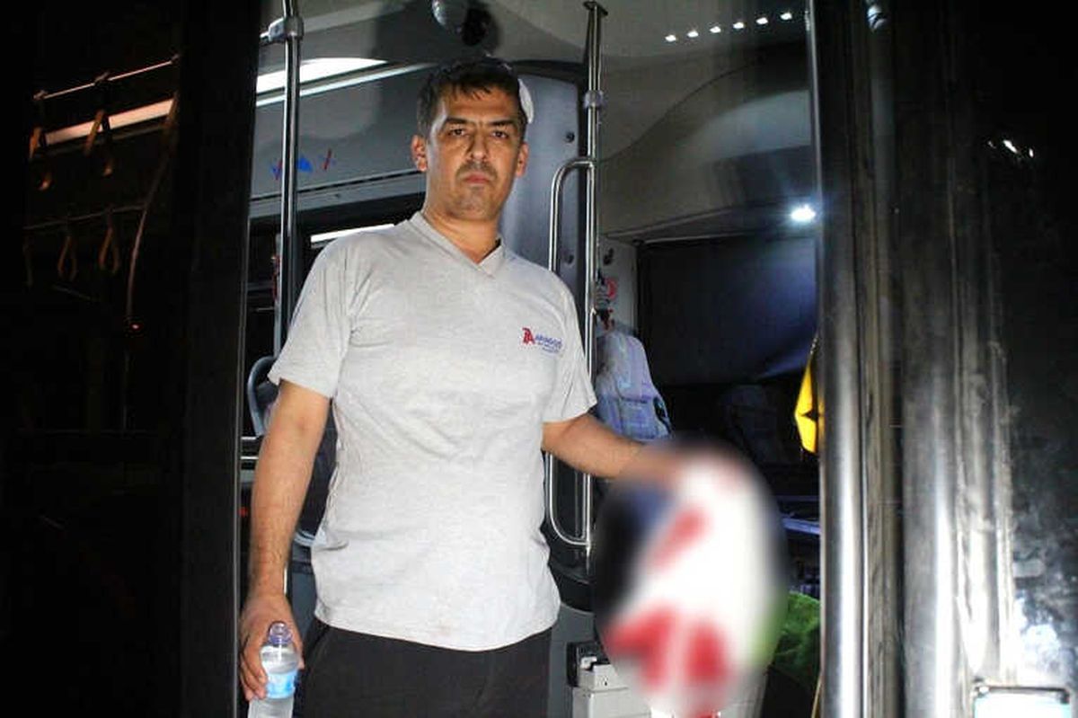Antalya\'da Özel Halk Otobüsüne Şoförüne Levyeyle Saldırı