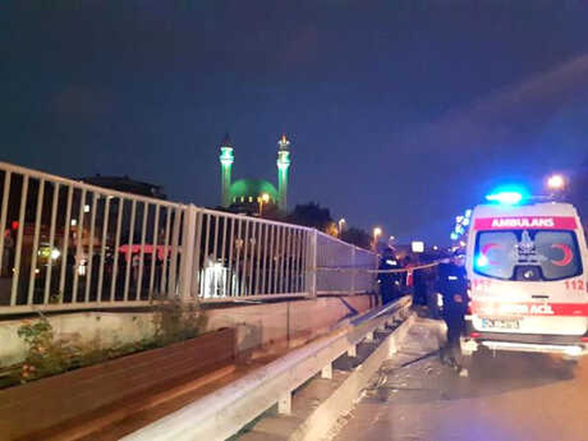 Bahçelievler\'de Dere Yatağında Erkek Cesedi Bulundu