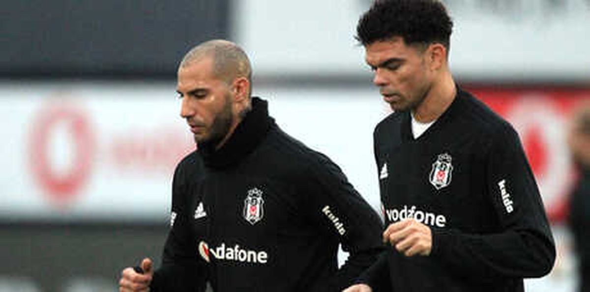 Beşiktaş\'ta Pepe, Ljajic ve Adriano Kadroya Alınmadı