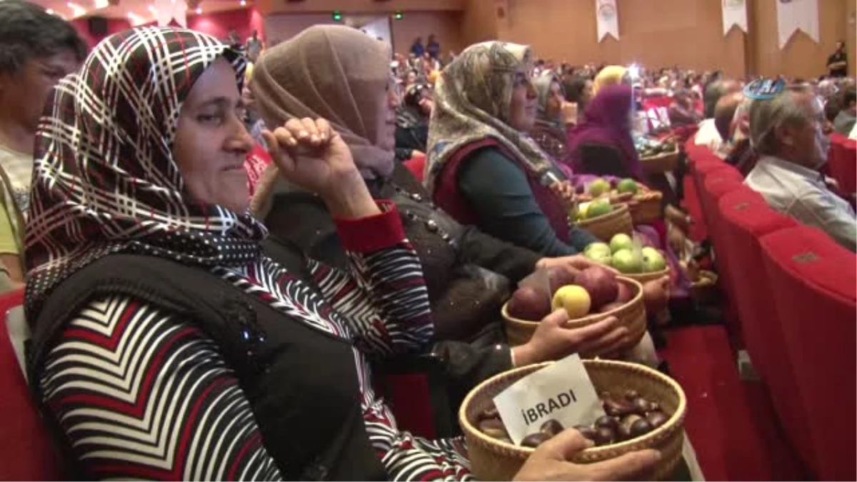 Bilgi ve Kültür Yarışmasında Kadın Çiftçilere Ödül Yağdı.