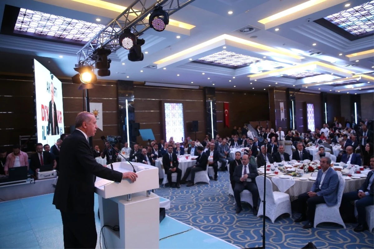 Cumhurbaşkanı Erdoğan: "Bu Defa Ülkenin Ekonomisine, Can Damarına Saldırdılar"