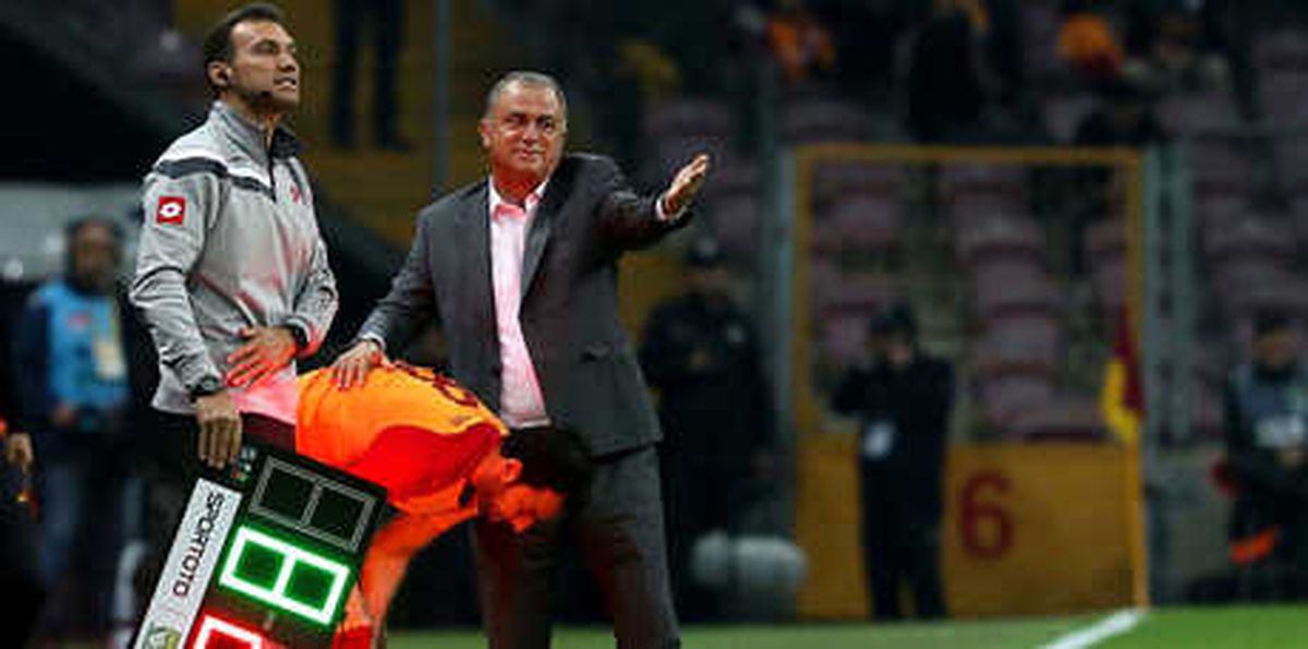 Galatasaray\'da Devler Ligi Öncesi 3 Şok Birden!