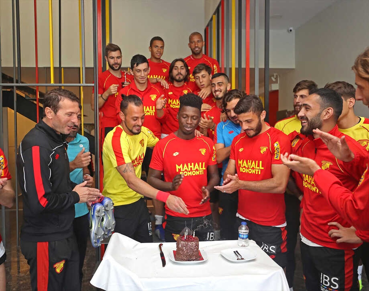 Göztepe, Beşiktaş Maçının Hazırlıklarını Tamamladı