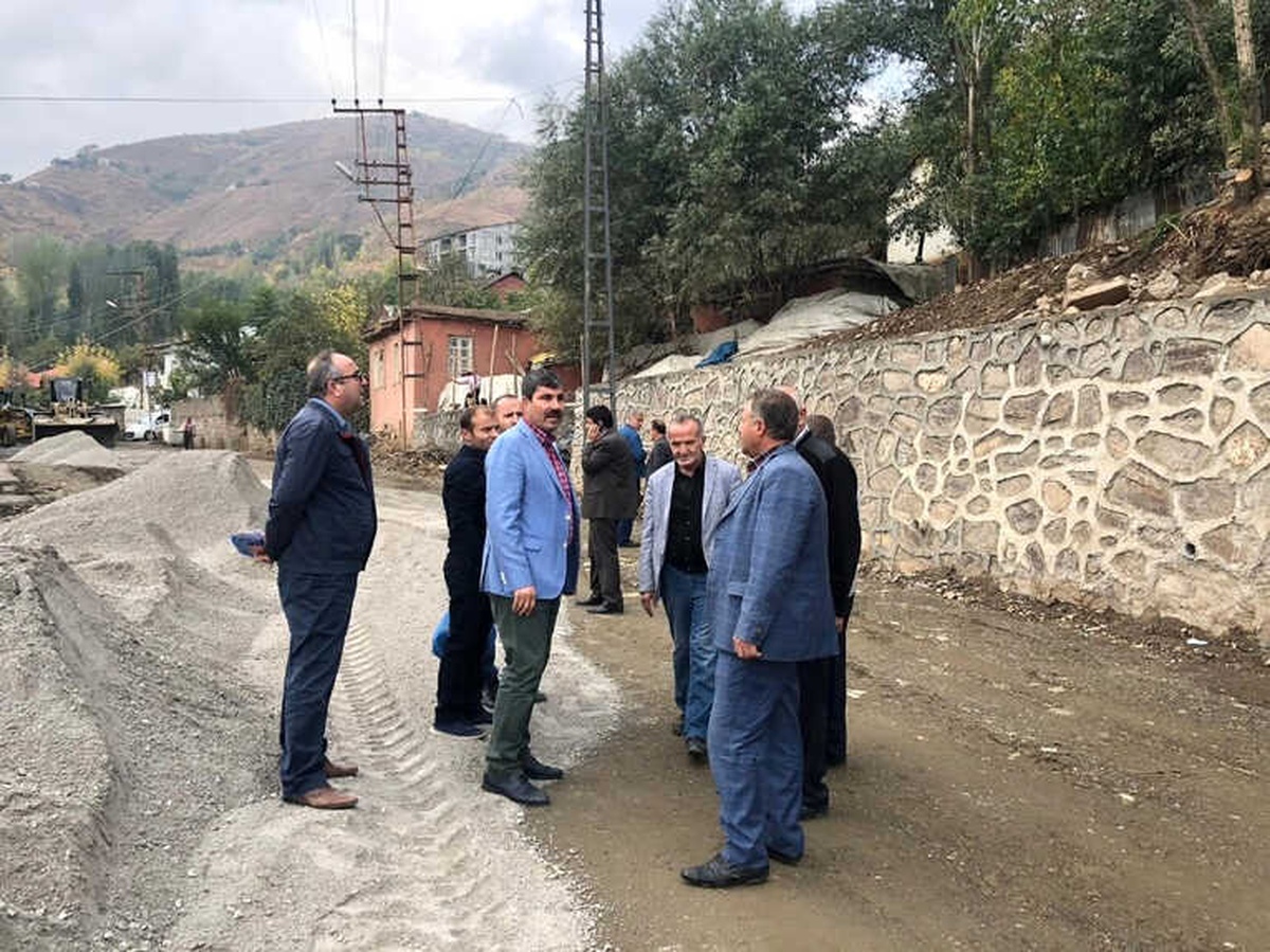 Kale Mahallesi\'ndeki Yol Çalışmalarında Sona Gelindi