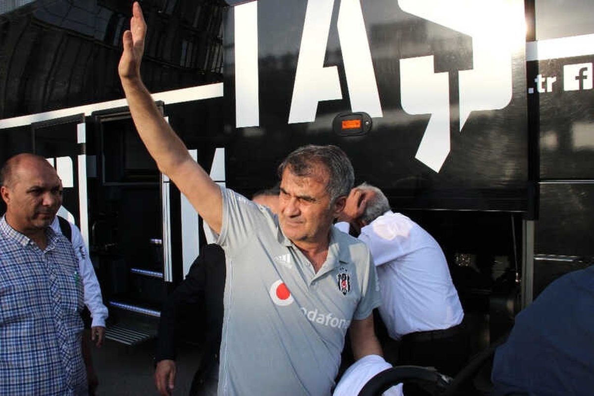 Kartal\'a İzmir\'de Coşkulu Karşılama