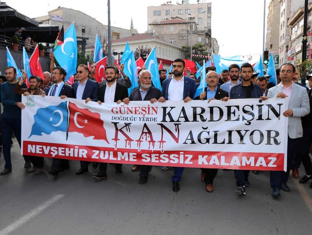 Nevşehir\'de Doğu Türkistan İçin Yürüyüş Düzenlendi