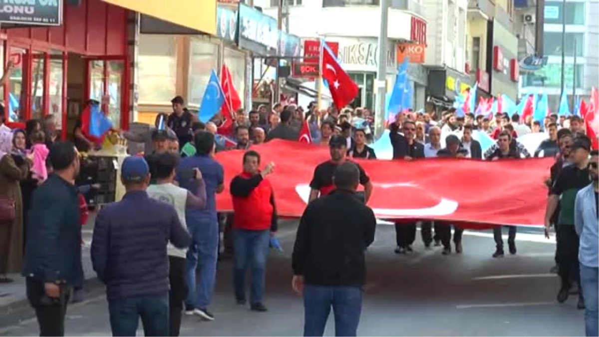 Nevşehir\'de Doğu Türkistan İçin Yürüyüş Düzenlendi
