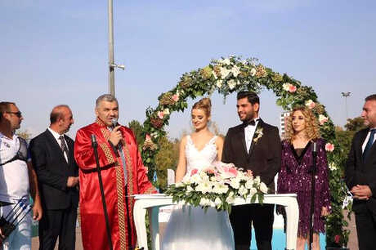 Okçuluk Türkiye Kupası\'nda Nikah Sürprizi