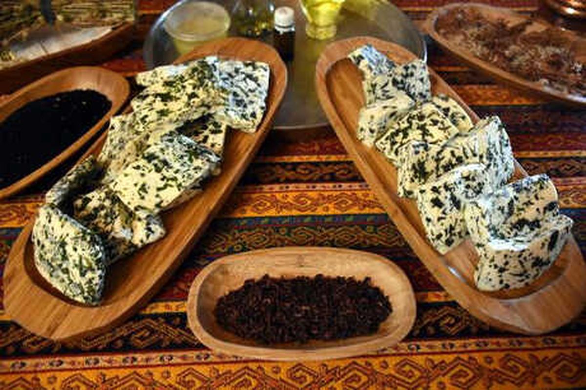 Sivas\'ta Üretilen Madımaklı Peynir, Otlu Peynire Rakip Oldu
