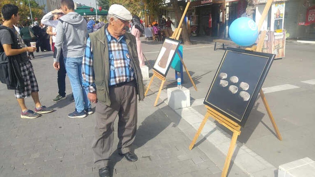 Uşak\'ta Kutsal Emanetler Sergisi Açıldı