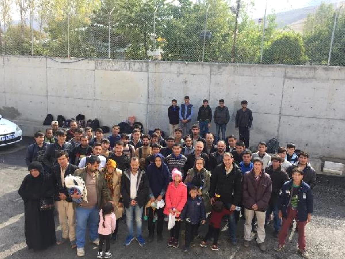 Van\'da 249 Kaçak Göçmen Yakalandı