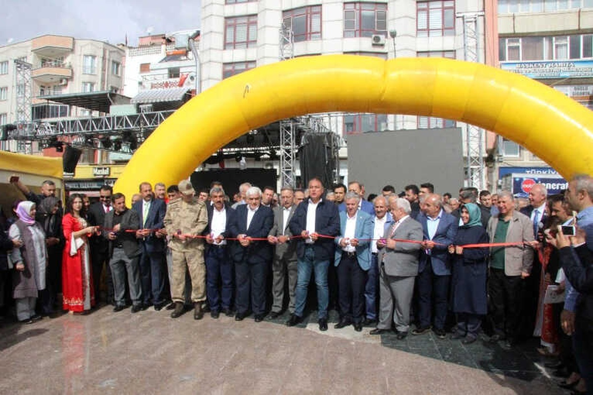 Yöresel Ürünler ve Zeytinyağı Festivali Yapıldı