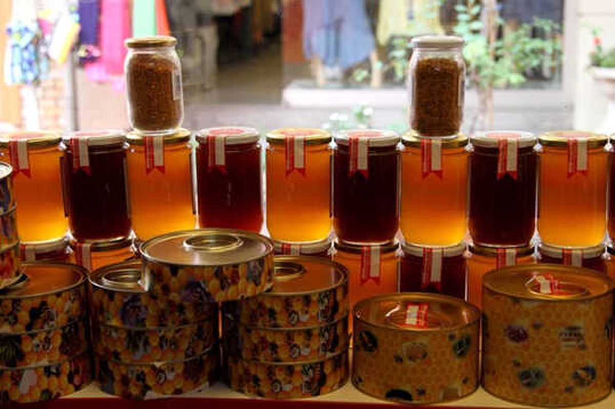 11 TL\'ye Alınan Bal, 45\'e Satılıyor"