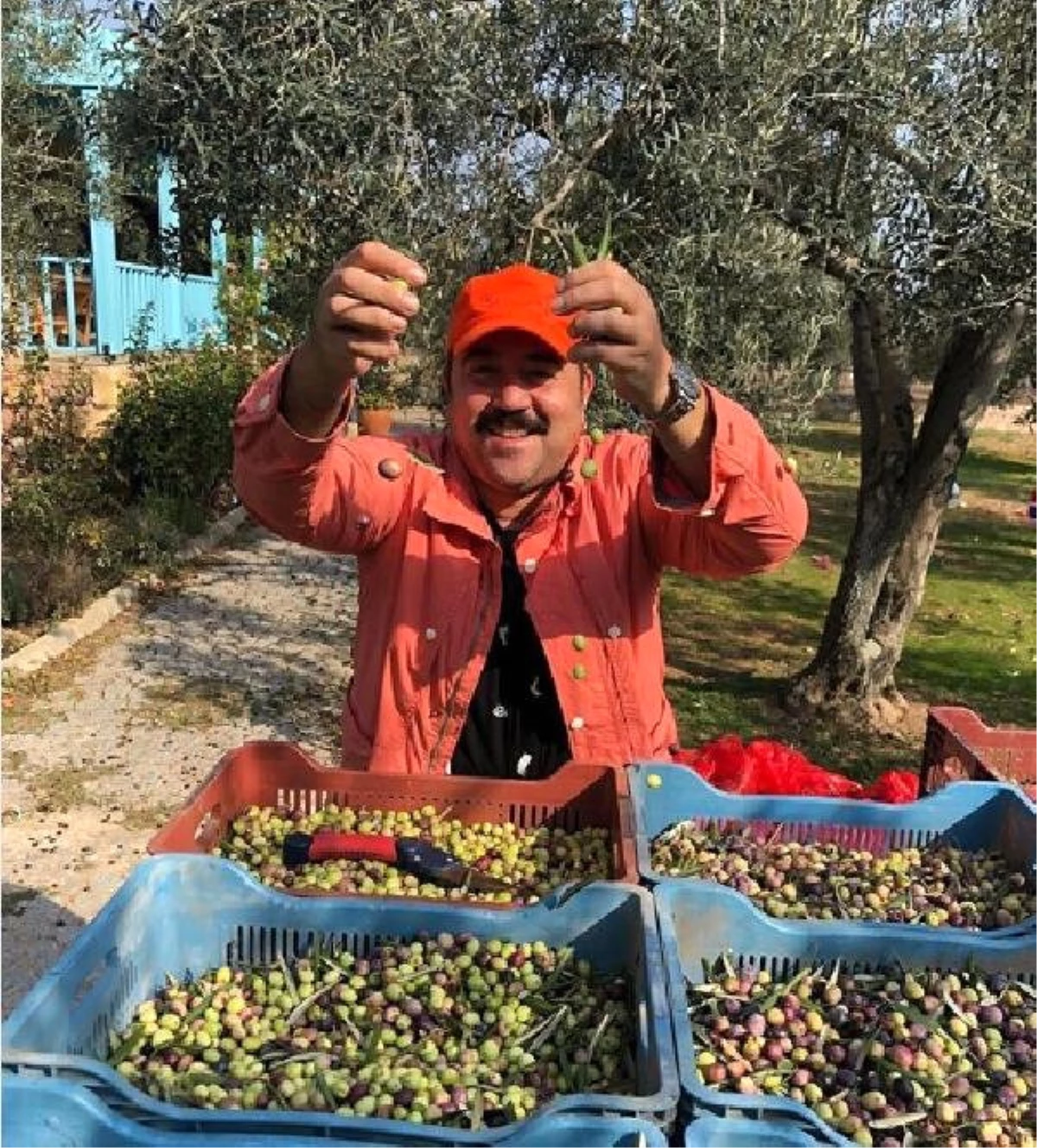 Ata Demirer\'den Gökçeada Yorumu: Biraz Yalnız Bir Ada