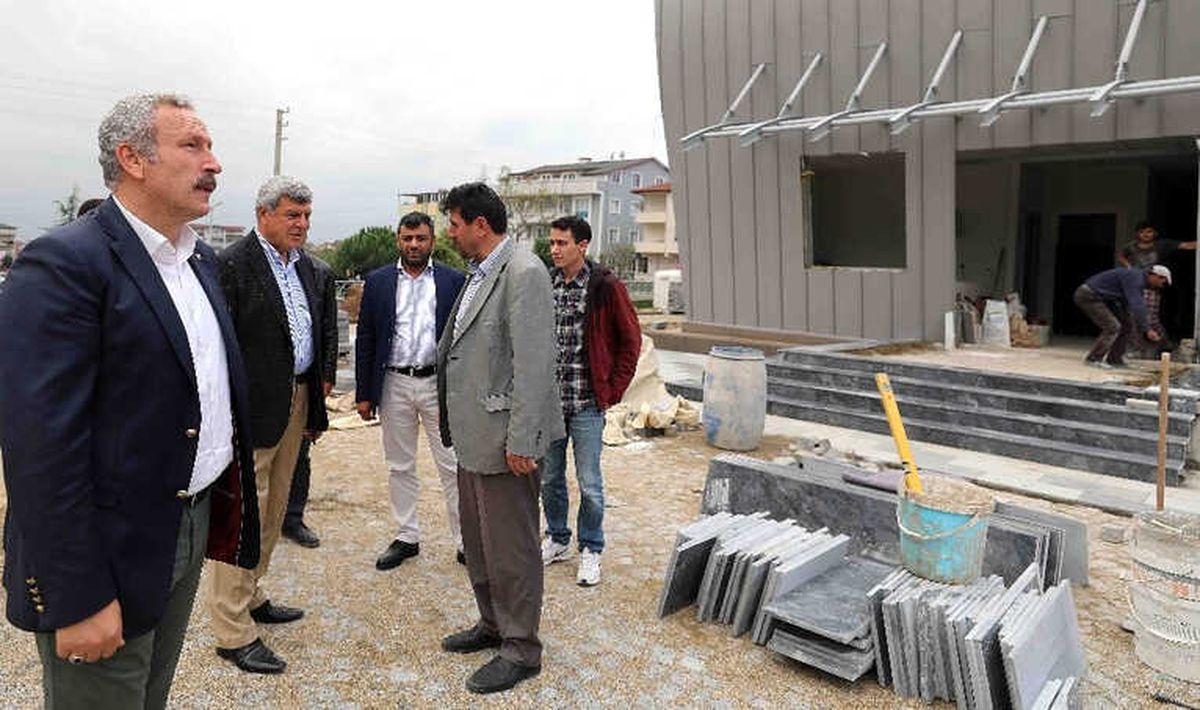 Başkan Karaosmanoğlu\'ndan İnşaat İncelemesi